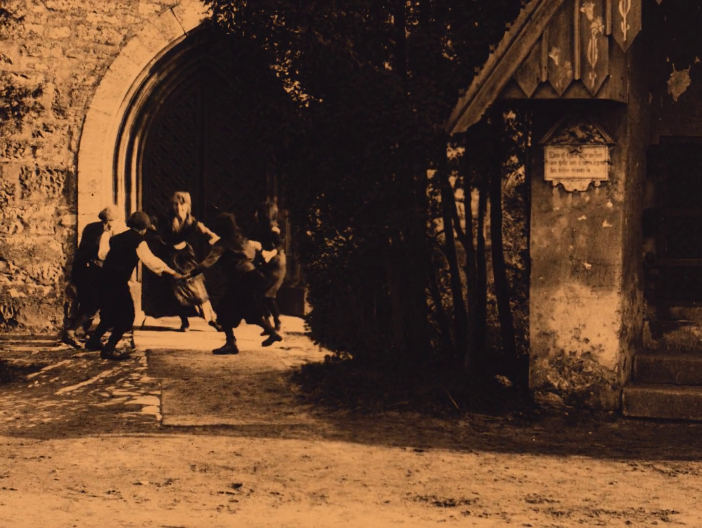 Screenshot aus dem Film "Der Friedensreiter" von 1918